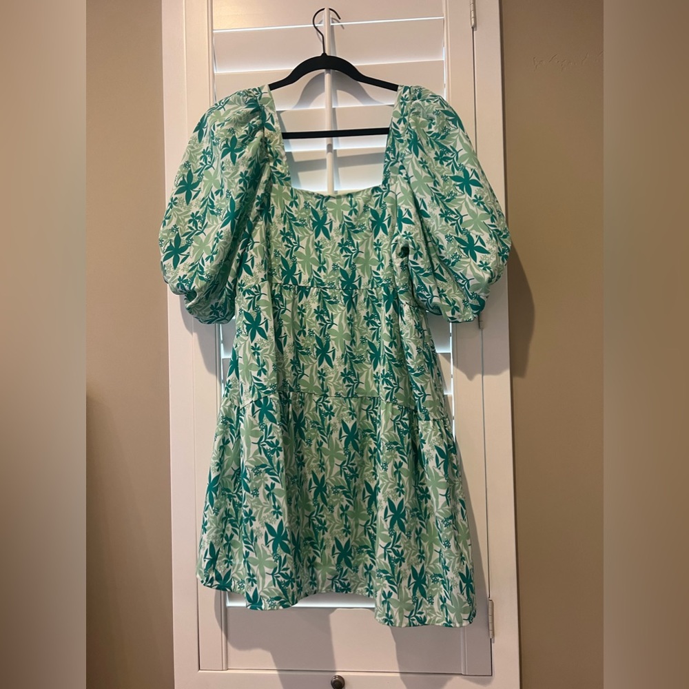 Floral puff sleeve mini dress